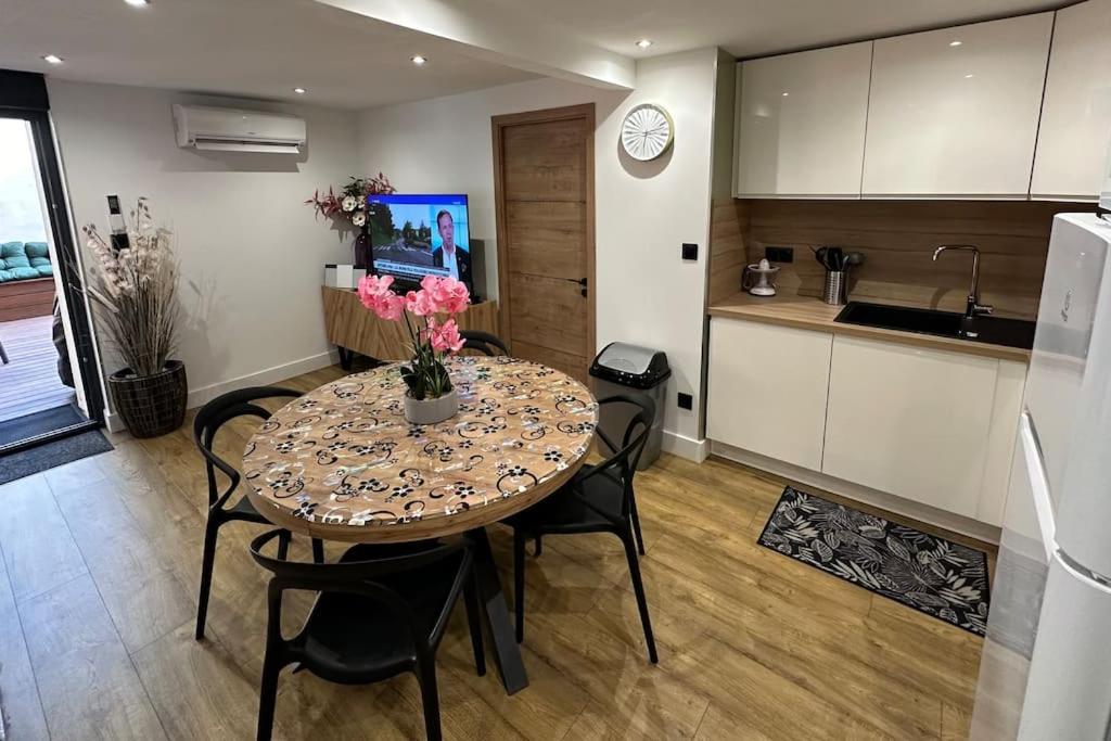 Le Briand Appartement 4Etoiles Nancy Thermal Cosy Avec Terrasse Wifi 외부 사진
